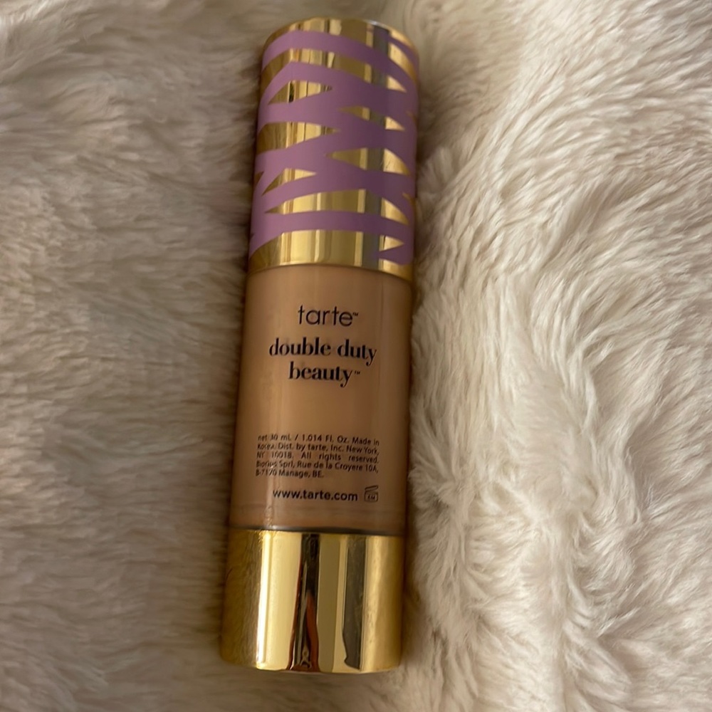 face tape™ foundation
featherlight full coverage 27H light medium honey